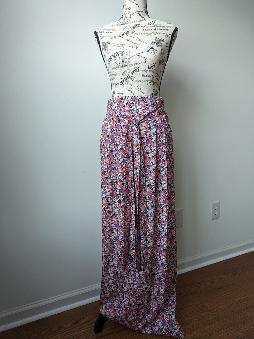 Catherine Malandrino 100% Silk Maxi Wrap Skirt Size 8 NWT
